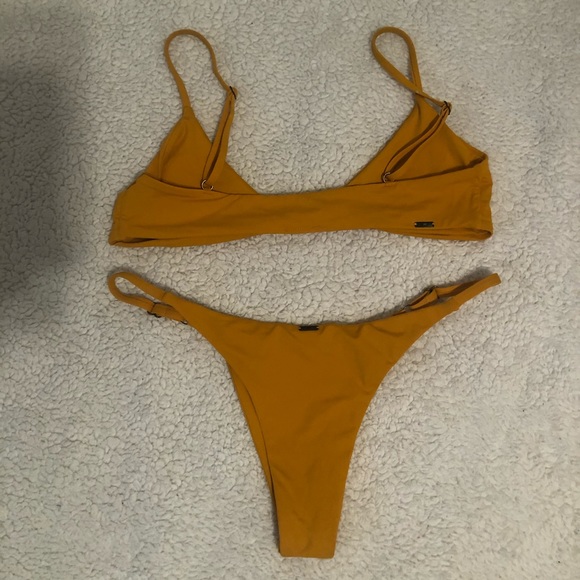 ❤️SOLD❤️ - Picture 2 of 4